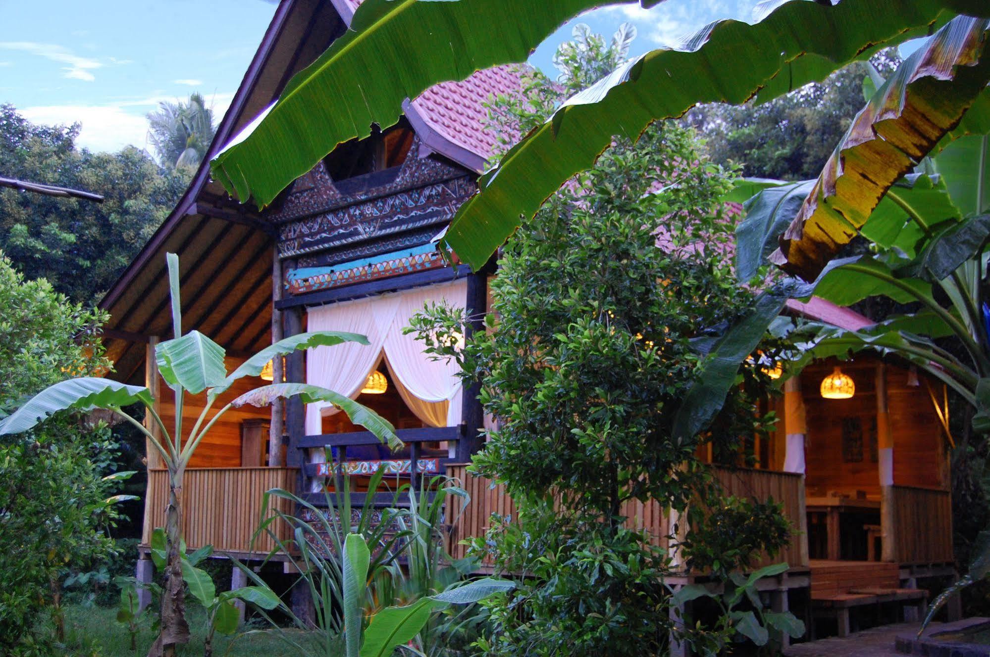 Indo Rumah Zengarden Pabean Buleleng Kültér fotó