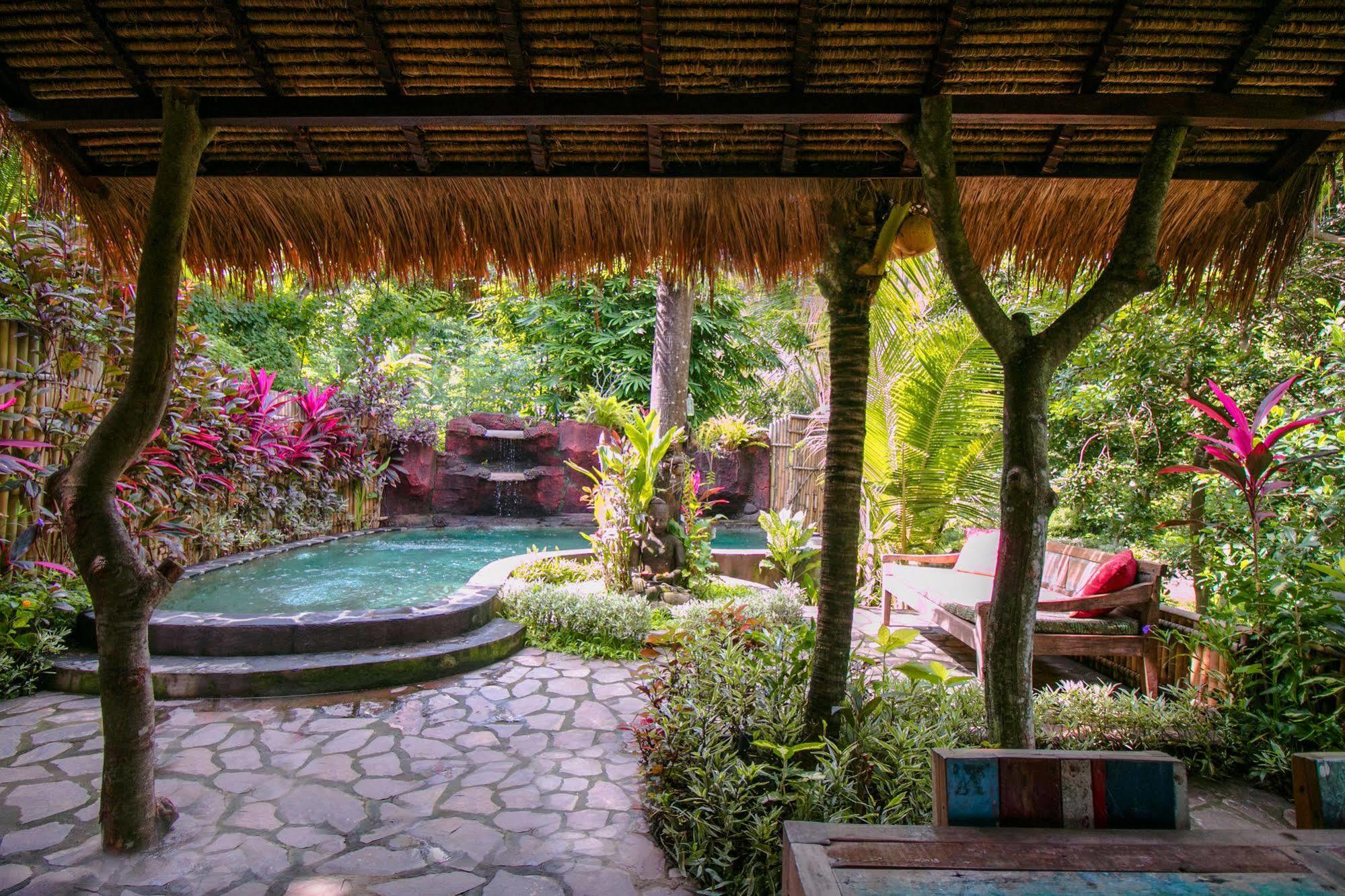 Indo Rumah Zengarden Pabean Buleleng Kültér fotó